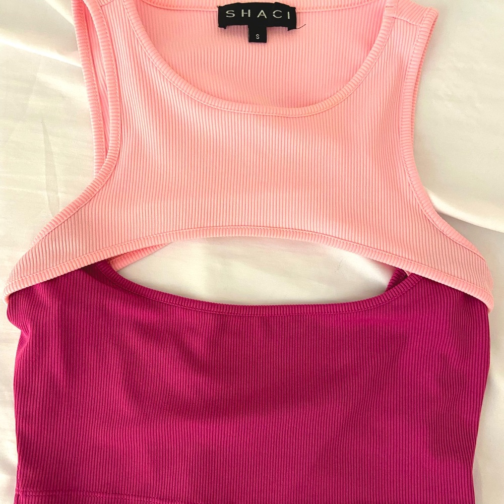 SHACI Two Tone Peak Top